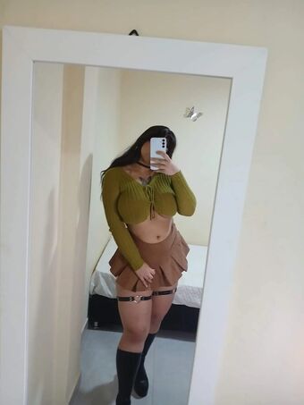 Elizabeth Nazariego Nakenläckor OnlyFans Foto 66