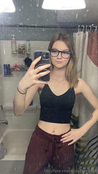 elizarowe8383