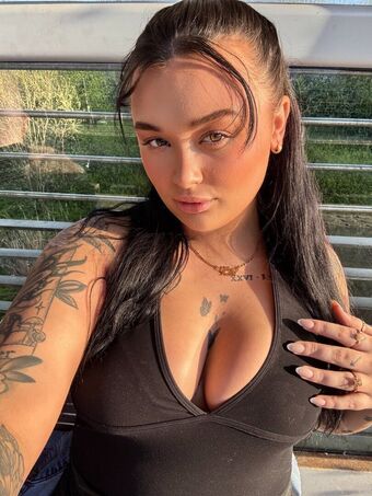 ellatrow Nakenläckor OnlyFans Foto 4