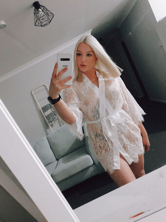 EllaX Nakenläckor OnlyFans Foto 9