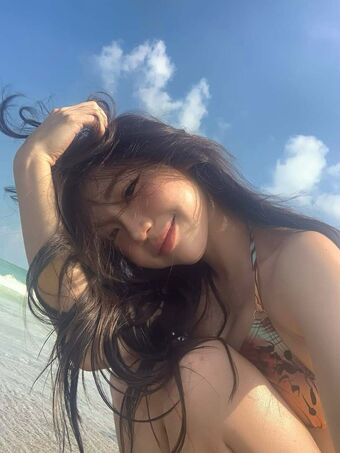 Ellen Tan Nakenläckor OnlyFans Foto 120