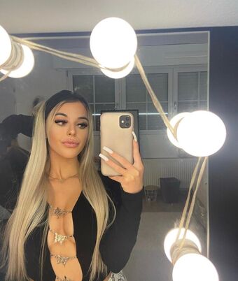ellenofficial Nakenläckor OnlyFans Foto 16