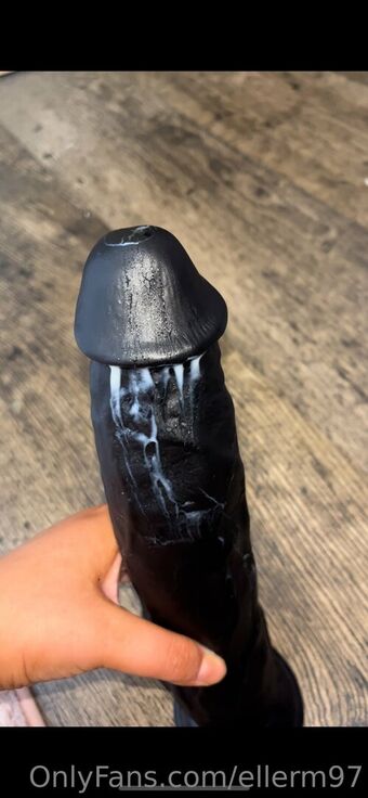 ellerm97 Nakenläckor OnlyFans Foto 38