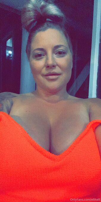 ellitelli Nakenläckor OnlyFans Foto 9