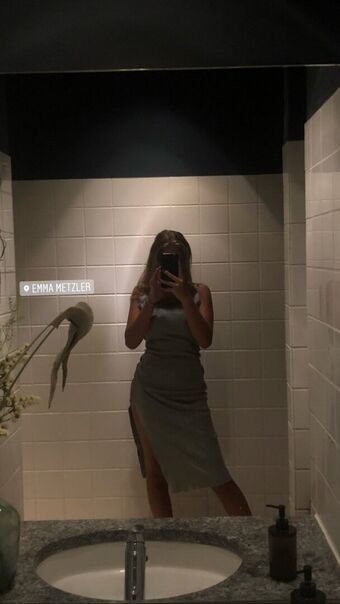 Elly A Nakenläckor OnlyFans Foto 17