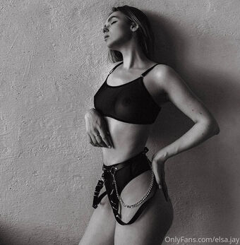 elsa.jay Nakenläckor OnlyFans Foto 34