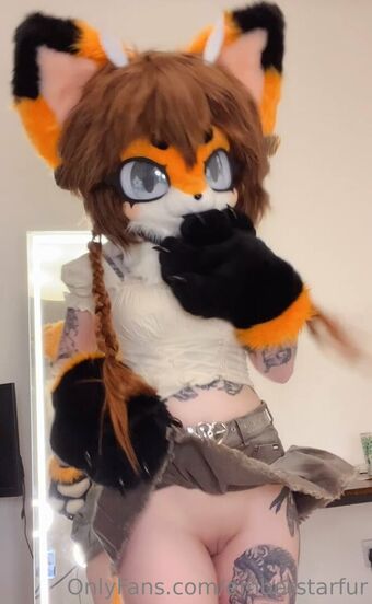 emberstarfur Nakenläckor OnlyFans Foto 17