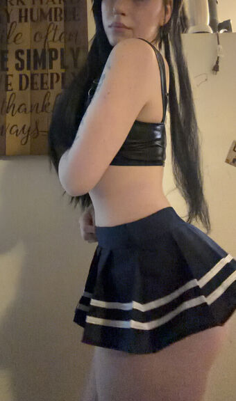 Emelia Asmr Nakenläckor OnlyFans Foto 64