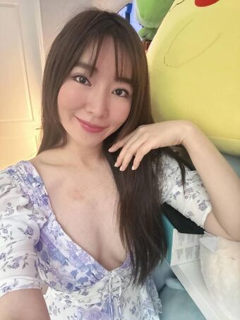 Emily Wang Nakenläckor OnlyFans Foto 47