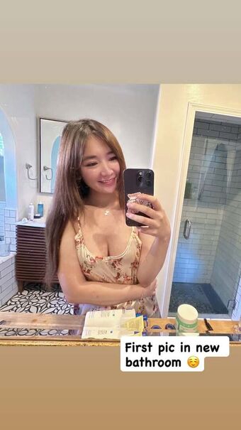 Emily Wang Nakenläckor OnlyFans Foto 49