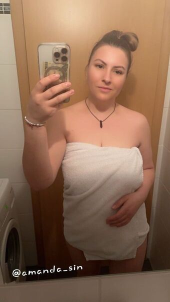 emmmas Nakenläckor OnlyFans Foto 55