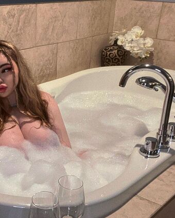 Empathicc Nakenläckor OnlyFans Foto 6