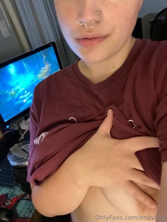 enbybug Nakenläckor OnlyFans Foto 28
