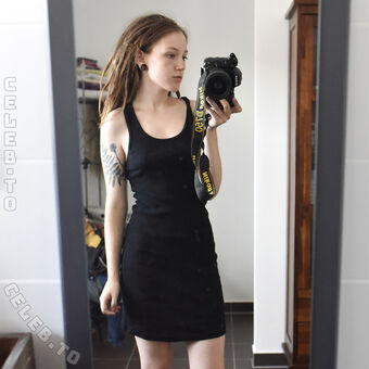encoreever Nakenläckor OnlyFans Foto 19