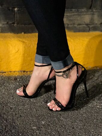 EngineeringInHeels Nakenläckor OnlyFans Foto 26