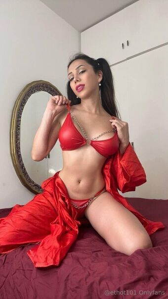 ethot101 Nakenläckor OnlyFans Foto 47