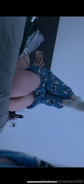 eutopia2000 Nakenläckor OnlyFans Foto 2
