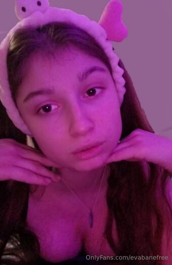 evabanefree Nakenläckor OnlyFans Foto 193