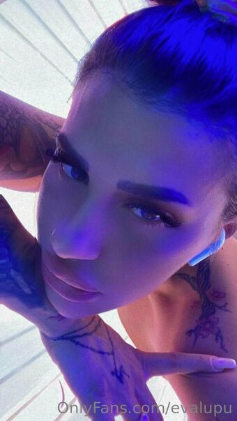 evalupu Nakenläckor OnlyFans Foto 6