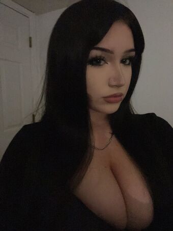extrovurt Nakenläckor OnlyFans Foto 31