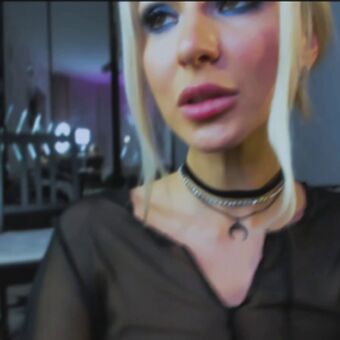f1oraa Nakenläckor OnlyFans Foto 9