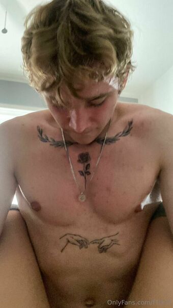 f1tk1t Nakenläckor OnlyFans Foto 22
