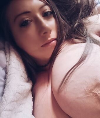 FacialTarget69 Nakenläckor OnlyFans Foto 22