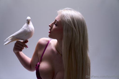 fayeflyn Nakenläckor OnlyFans Foto 10