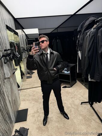 fedez Nakenläckor OnlyFans Foto 6