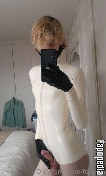 Felexiia Nakenläckor OnlyFans Foto 49