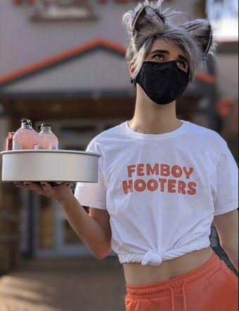 FemboyPup Nakenläckor OnlyFans Foto 27
