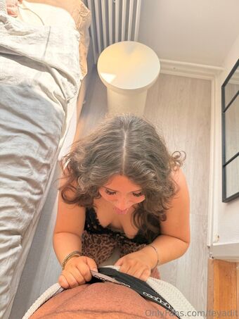 feyadit Nakenläckor OnlyFans Foto 14