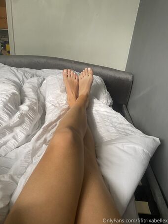 fifitrixabellex Nakenläckor OnlyFans Foto 3