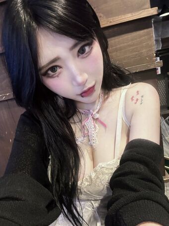 fishzombie Nakenläckor OnlyFans Foto 77