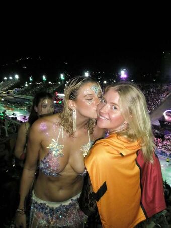 Flagras Carnaval Nakenläckor OnlyFans Foto 41