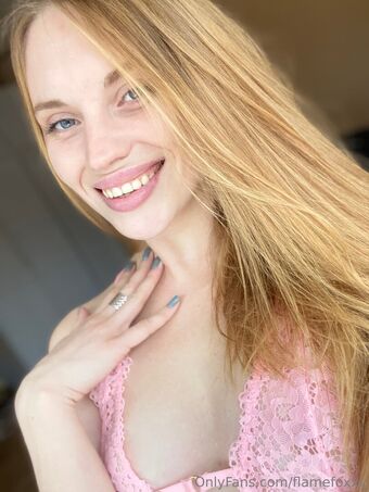 flamefoxxy Nakenläckor OnlyFans Foto 6
