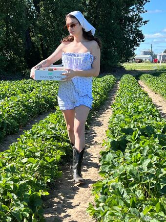 flowerava Nakenläckor OnlyFans Foto 7