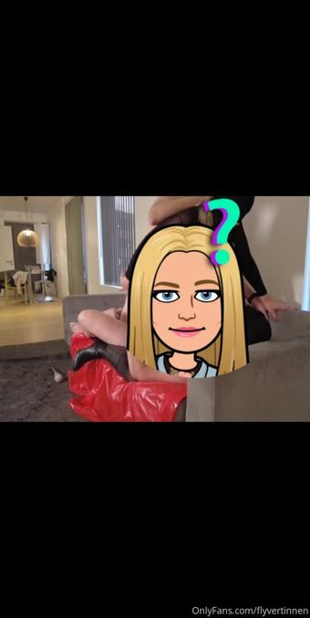 flyra Nakenläckor OnlyFans Foto 20