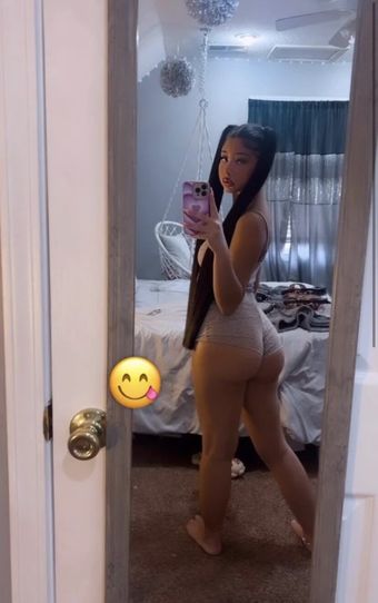 foreign.kattt Nakenläckor OnlyFans Foto 1