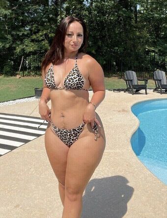 formerlyknownas Nakenläckor OnlyFans Foto 1