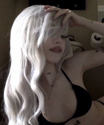 foulbones Nakenläckor OnlyFans Foto 3