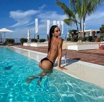 Francesca Tocca Nakenläckor OnlyFans Foto 33