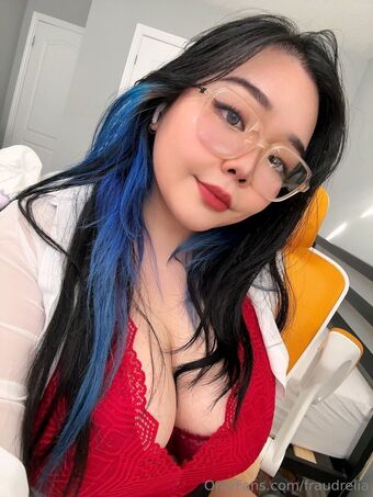 fraudrelia Nakenläckor OnlyFans Foto 11