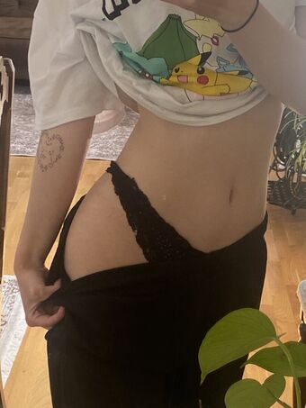 fruuxo Nakenläckor OnlyFans Foto 2