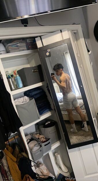 fuckerick Nakenläckor OnlyFans Foto 2