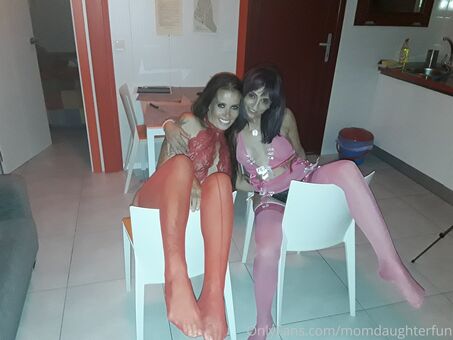 fun_with_u Nakenläckor OnlyFans Foto 11