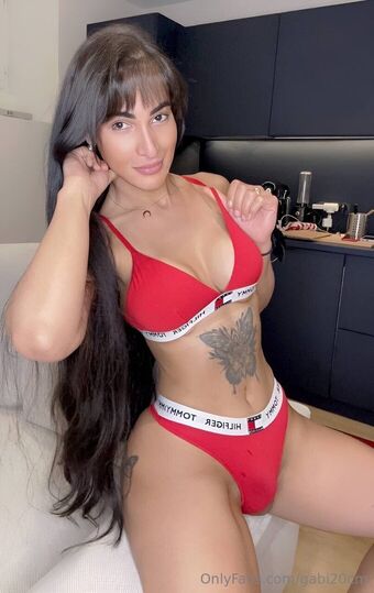 gabi20cm Nakenläckor OnlyFans Foto 35