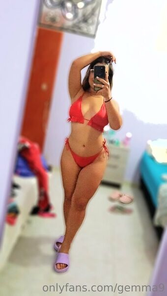 gemma9 Nakenläckor OnlyFans Foto 15