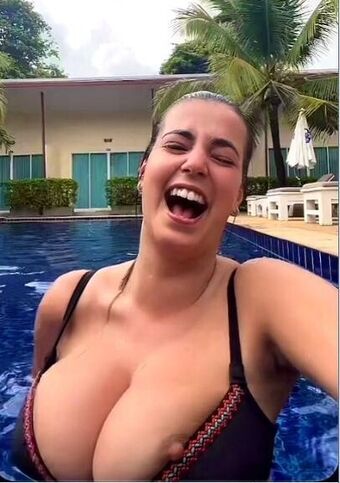 Gena Nakenläckor OnlyFans Foto 13