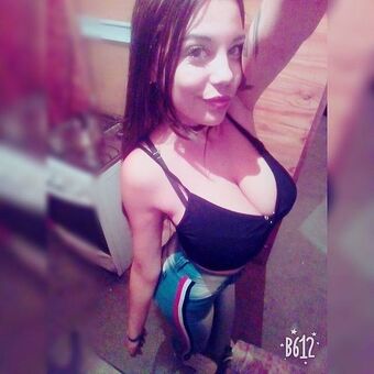 genesis18 Nakenläckor OnlyFans Foto 31